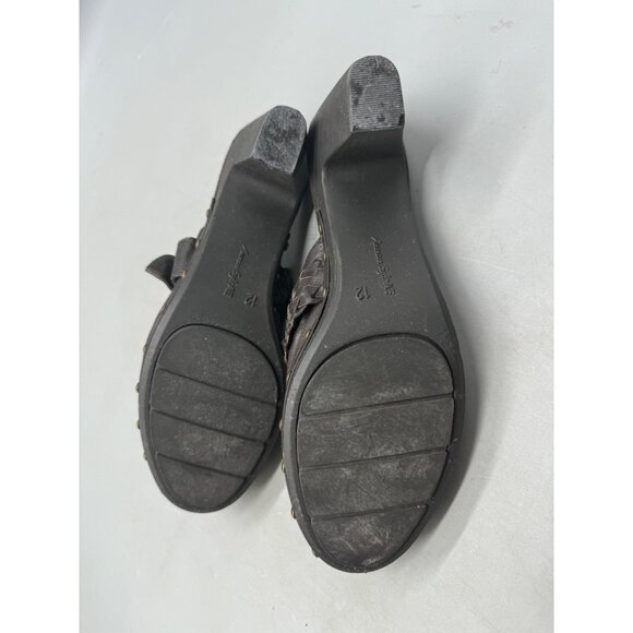 American Eagle Womens Brown Leather Chunk heels Clogs Size 12 READ - Picture 6 of 7